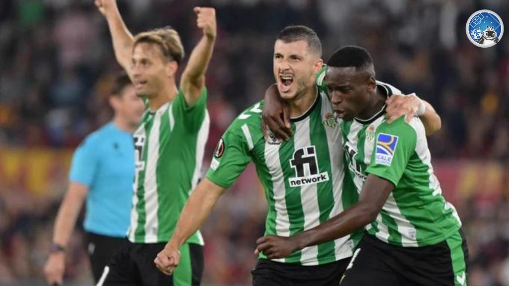 Luiz Henrique con la camiseta del Betis de LaLiga