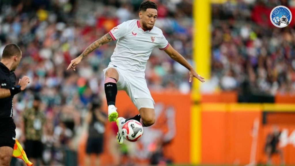 Ocampos con la camiseta del Sevilla de la Liga